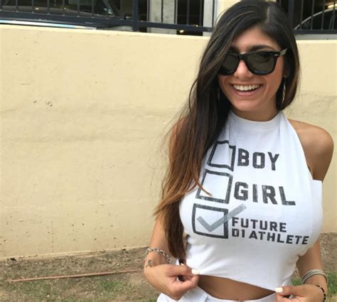 mia khalifa sexy|@miakhalifa 